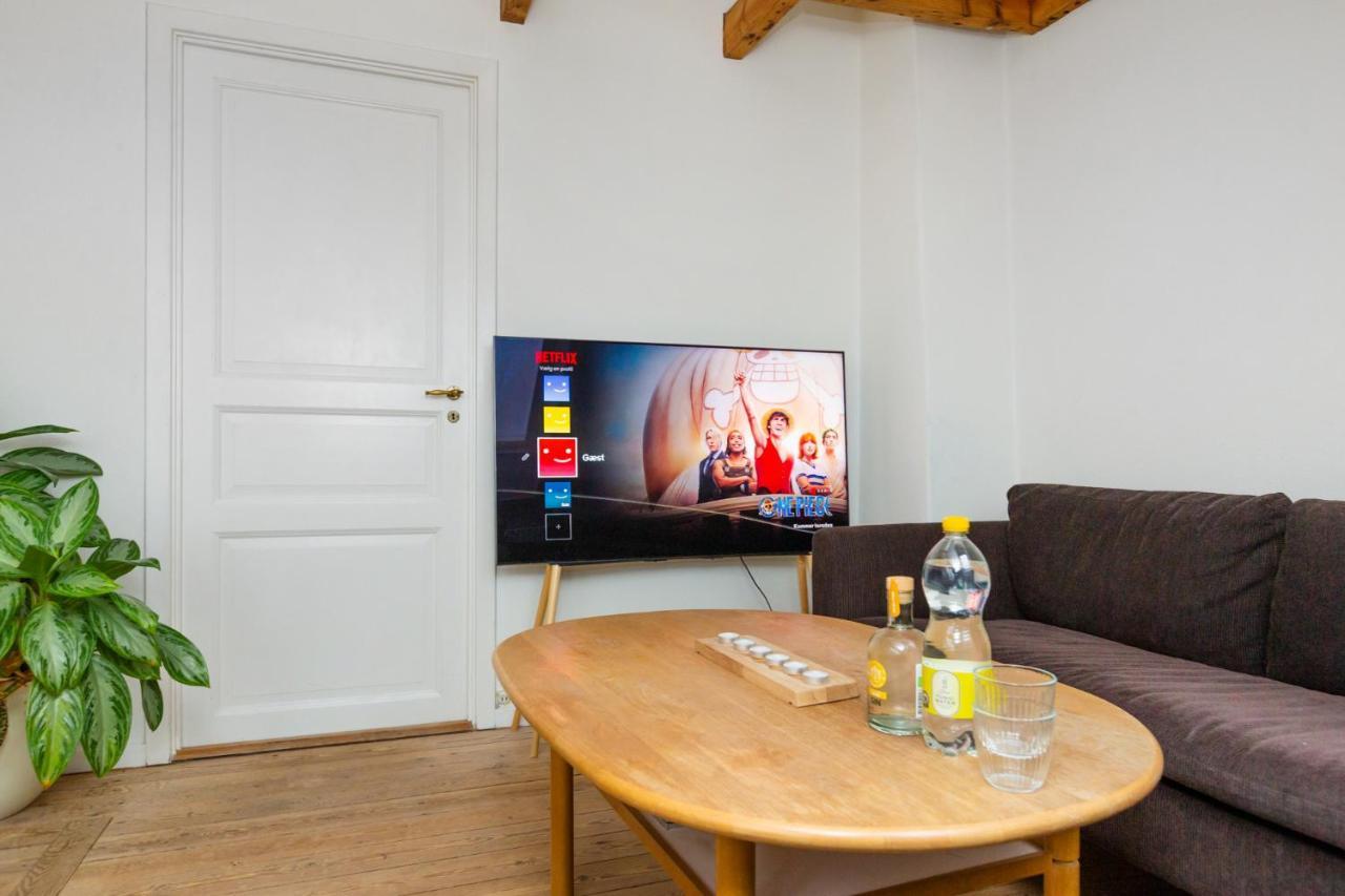 Come Stay In Penthouse With Room For 2-People Århus Zewnętrze zdjęcie